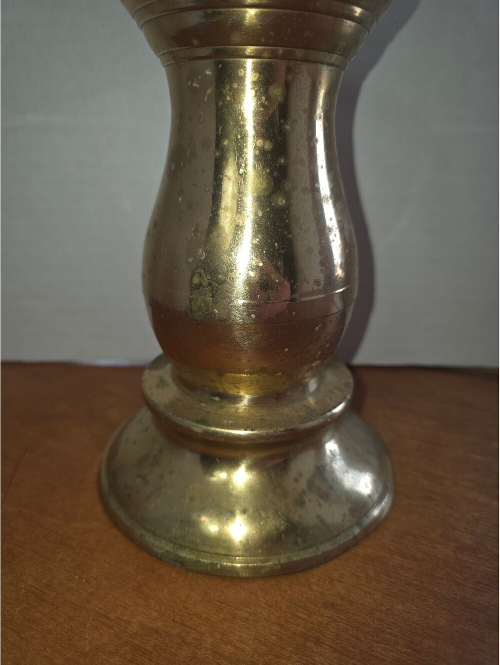 Vintage solid brass candlestick - Picture 2 of 7